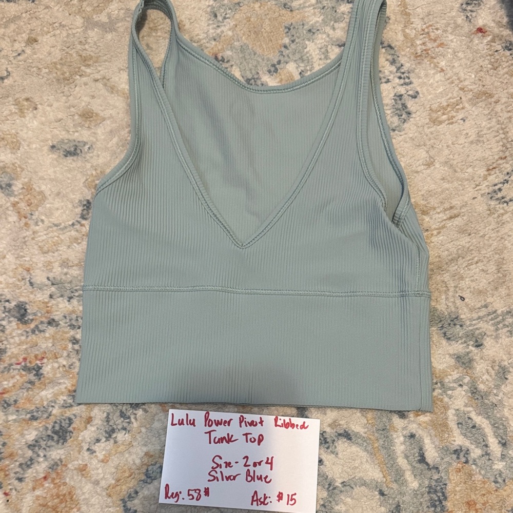 Lululemon power pivot ribbed tank top size 2